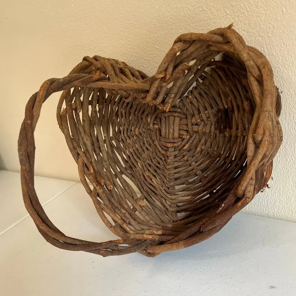 Vintage Rustic Heart Shaped Twig Wicker Basket Romantic Love Cottagecore Granny